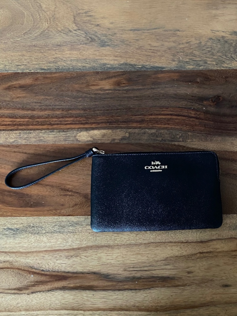 NWOT - Coach Large Corner Zip Wristlet Black Leather with Gold Hardware